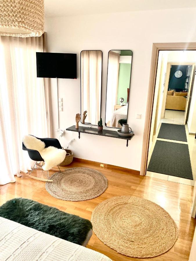 Little John Luxury Apartment 比雷埃夫斯 外观 照片