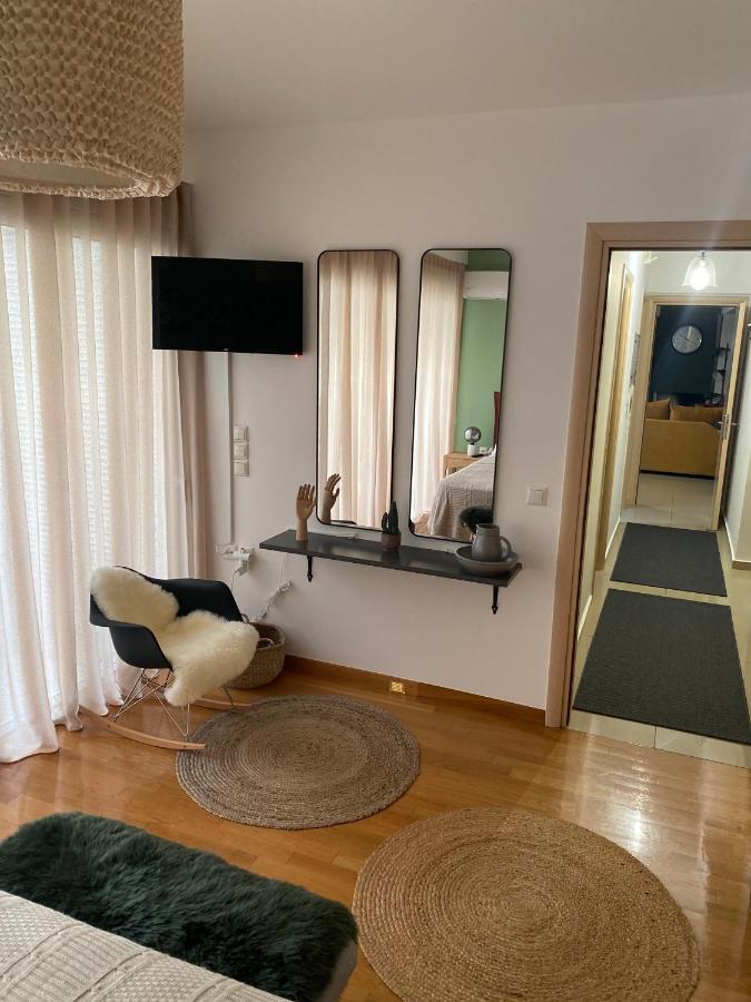 Little John Luxury Apartment 比雷埃夫斯 外观 照片