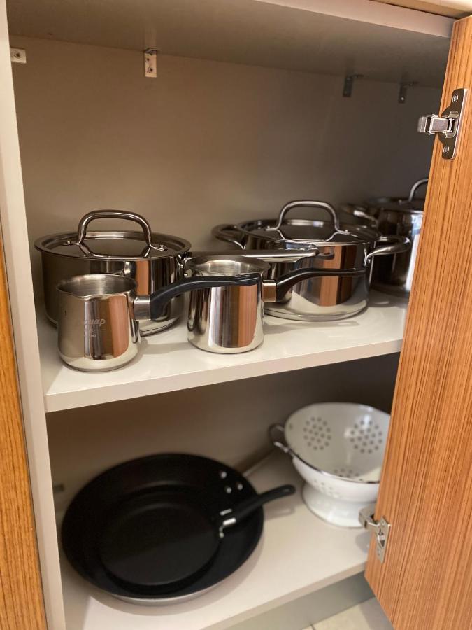 Little John Luxury Apartment 比雷埃夫斯 外观 照片