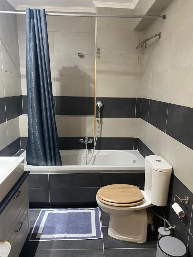 Little John Luxury Apartment 比雷埃夫斯 外观 照片